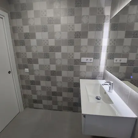 Sun Sea Villa-heated Pool