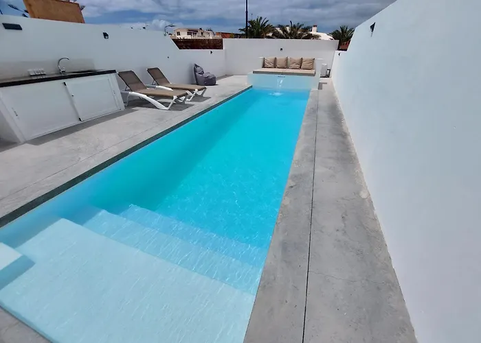 Villa Sun Sea Villa-heated Pool *