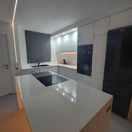 Sun Sea Villa-heated Pool *